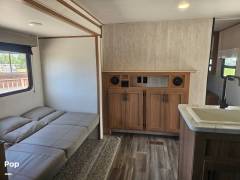 2022 Prime Time Avenger LE 26DBS, $ 18,900