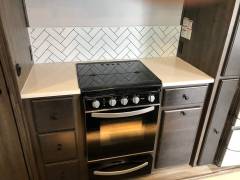 2021 Forest River Cardinal 366DLVE, $ 50,000
