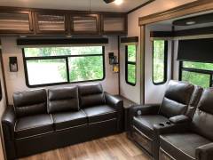 2021 Forest River Cardinal 366DLVE, $ 50,000