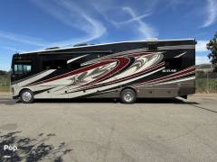 2017 Thor Motor Coach Outlaw 37BG, $ 79,900