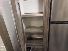 2022 Rockwood Signature 8291RK, $ 39,900