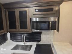 2022 Rockwood Signature 8291RK, $ 39,900