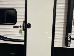 2022 Keystone Springdale 1760BH, $ 15,500