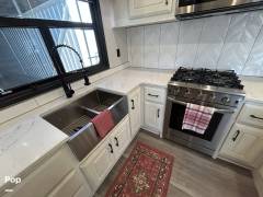 2022 DRV Elite Suites 41RKSB4, $ 128,500