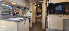 2022 Airstream Flying Cloud 25RB, $ 74,000