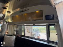 2016 Airstream International 30 Signature, $ 66,880