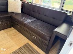 2016 Airstream International 30 Signature, $ 66,880