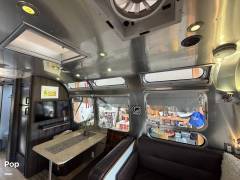 2016 Airstream International 30 Signature, $ 66,880