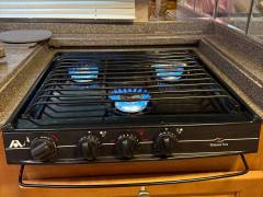 2008 Gulf Stream Crescendo 324 FRED, $ 50,000