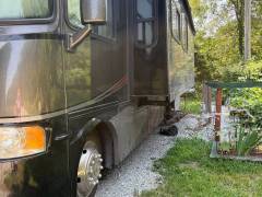 2008 Gulf Stream Crescendo 324 FRED, $ 50,000