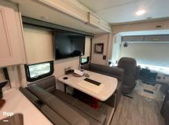 2023 Thor Motor Coach Miramar 34.6, $ 156,000