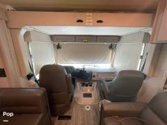 2023 Thor Motor Coach Miramar 34.6, $ 156,000