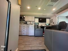 2023 Thor Motor Coach Miramar 34.6, $ 156,000