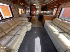 1999 Holiday Rambler Navigator 40WDS, $ 29,950
