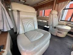 1999 Holiday Rambler Navigator 40WDS, $ 29,950