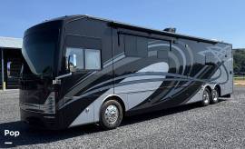 2017 Thor Motor Coach Tuscany 42GX, $ 154,900