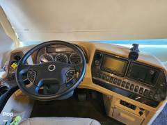 2015 Newmar Dutch Star 4018, $ 185,000