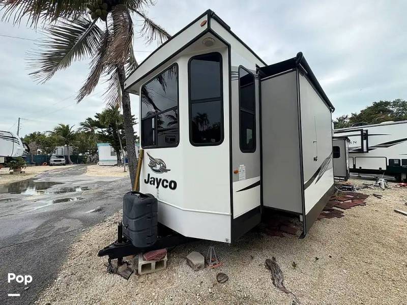 2019 Jayco Jay Flight Bungalow 40LOFT, $ 35,000