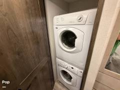2022 Alliance RV Paradigm 385FL, $ 58,500