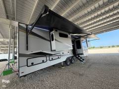 2022 Alliance RV Paradigm 385FL, $ 58,500