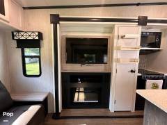 2022 Forest River Wildcat 369MBL, $ 58,900