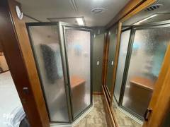 2013 Tiffin Allegro RED 38QRA, $ 82,300
