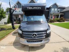 2022 Thor Motor Coach Tiburon 24FB, $ 120,000