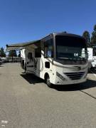 2017 Thor Motor Coach Hurricane 34J, $ 60,000