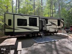 2021 Heartland Bighorn 3375SS, $ 43,000