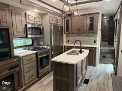 2021 Heartland Bighorn 3375SS, $ 43,000