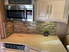 2015 Coachmen Encounter 36KS, $ 76,400
