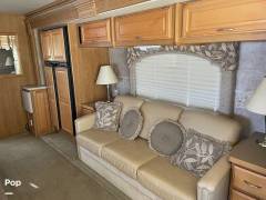 2007 Fleetwood Bounder 34H, $ 46,900