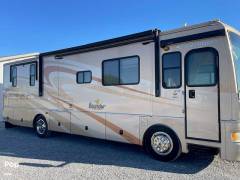 2007 Fleetwood Bounder 34H, $ 46,900