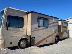 2007 Fleetwood Bounder 34H, $ 46,900