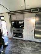 2021 Keystone Fuzion 428, $ 70,000