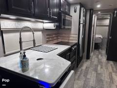 2021 Dynamax Force 34KDHD, $ 210,000