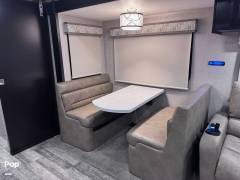 2021 Dynamax Force 34KDHD, $ 210,000