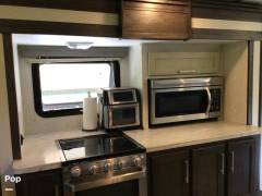 2019 Keystone Raptor 427, $ 47,500
