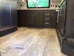 2019 Keystone Raptor 427, $ 47,500