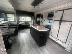 2023 Jayco Eagle 330RSTS, $ 60,000