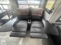 2023 Jayco Eagle 330RSTS, $ 60,000