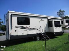 2019 Cedar Creek Silverback 37RTH, $ 49,995