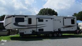 2019 Cedar Creek Silverback 37RTH, $ 49,995