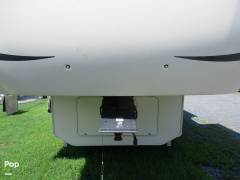 2019 Cedar Creek Silverback 37RTH, $ 49,995