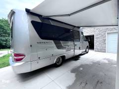 2016 Leisure Travel Serenity 24CB, $ 98,500