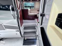 2016 Leisure Travel Serenity 24CB, $ 98,500