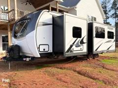 2022 Venture RV SportTrek STT302VRB, $ 32,000
