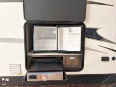 2022 Venture RV SportTrek STT302VRB, $ 32,000
