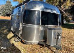 2012 Airstream International Serenity 19, $ 36,800