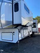 2021 Alliance RV Paradigm 372RK, $ 46,999